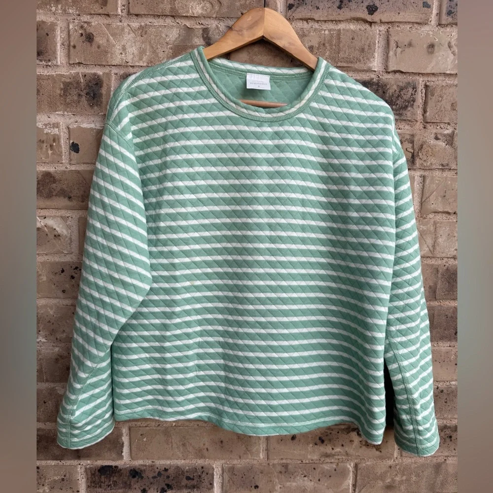 J. Crew Reversible quilted pullover Eucalyptus Steam Ivory size S
